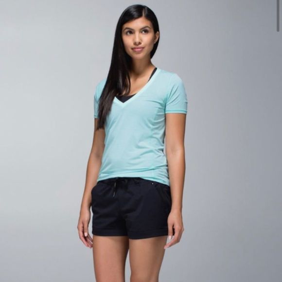 Lululemon Runner Up Short Sleeve in Aquamarine M - Picture 3 of 12